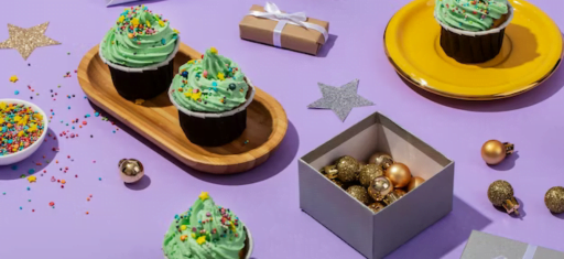 Decorating and Presenting Cupcakes in Cardboard Cases