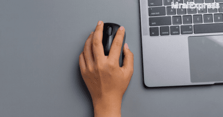 Utilizing the Mrai Express Case to enhance the ergonomics of the Magic Mouse